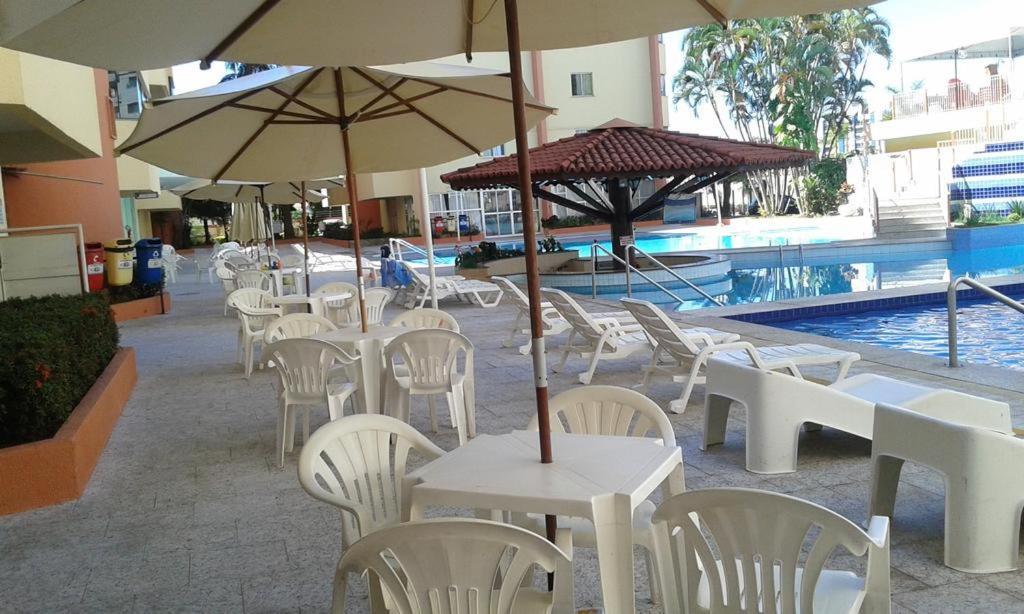 Caldas Novas - Go - Apartamento Parque Das Aguas Quentes Bloco 1 - Em Frente Clube Prive Exterior photo